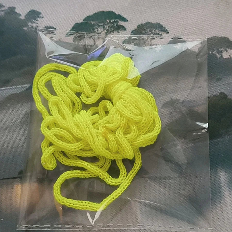 GlowStrike™ Light-Up Glow String Launcher

by Submallo
